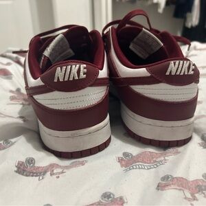 Nike Dunks Bergundy